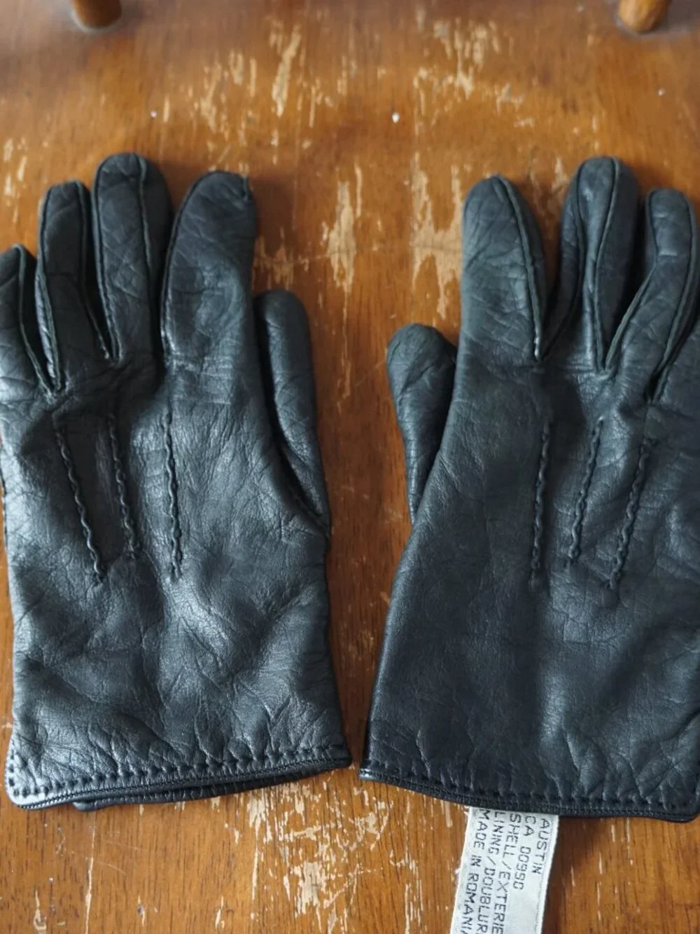Vintage Genuine Lambskin Leather Gloves 🖤  Size S/M